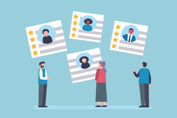 Quelle est la vision des candidats pour le développement de North Hatley ?